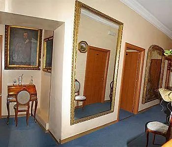 Roi Hotel Rome 0*,  Italy